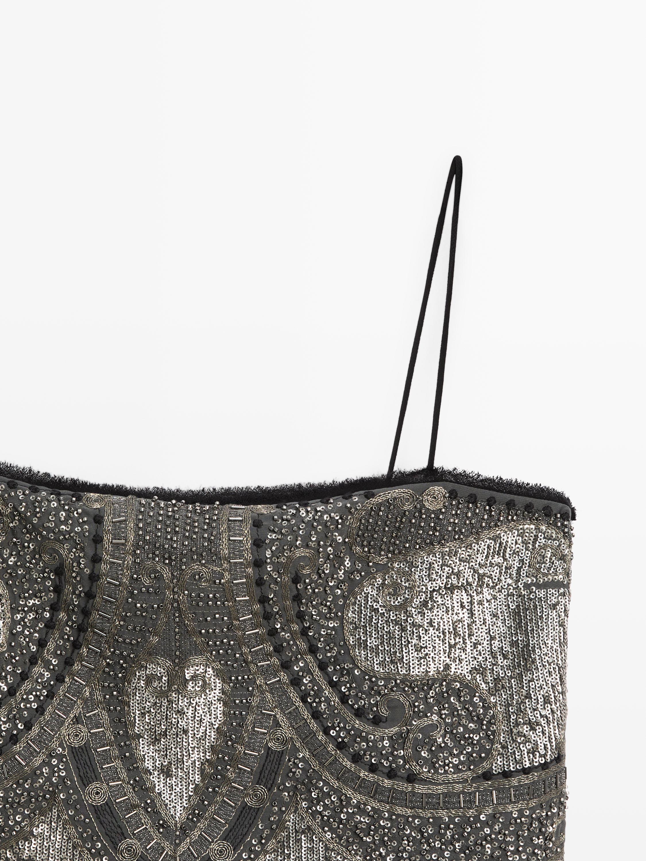 Top with embroidered details - STUDIO